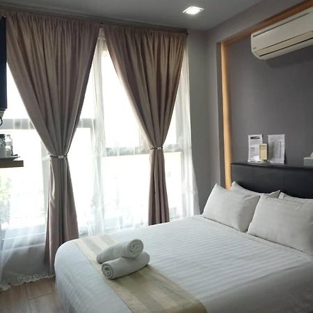 Sunset Villa Inn Pantai Cenang  Zewnętrze zdjęcie