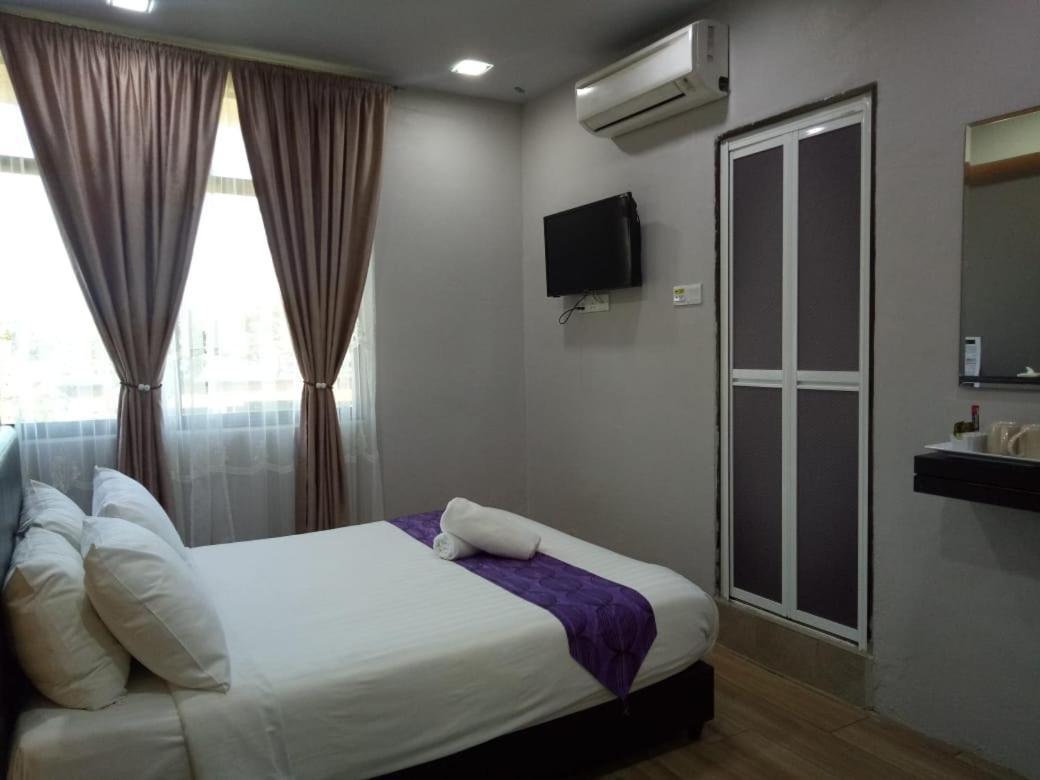 Sunset Villa Inn Pantai Cenang  Zewnętrze zdjęcie